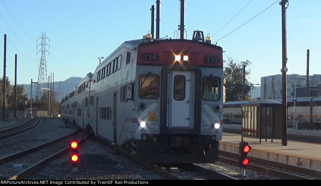 JPBX 114 Leads Caltrain 261